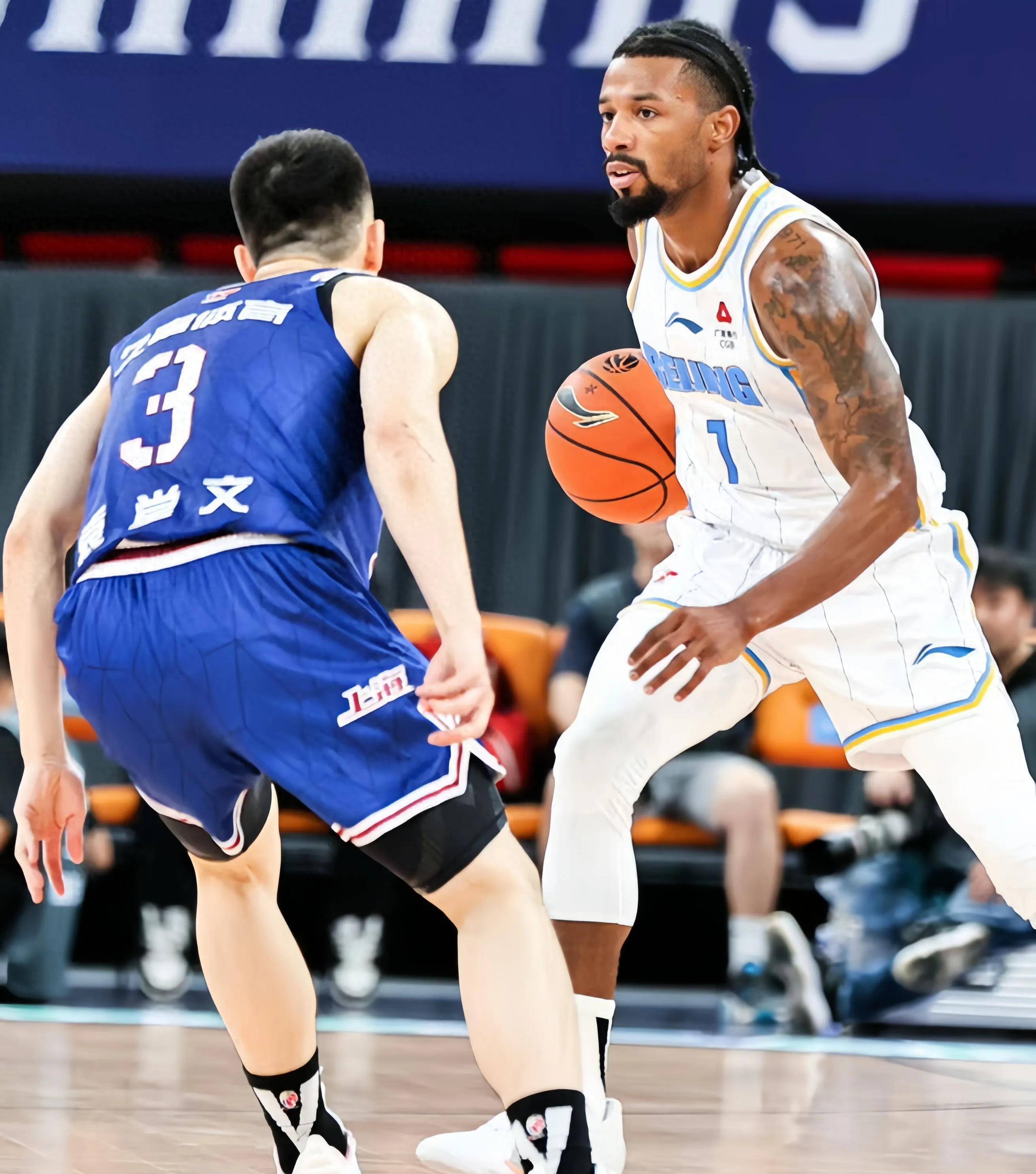 今晚NBA总决赛焦点战；新疆广汇官宣签约；态度坚定；赛程密集仍需轮换的简单介绍