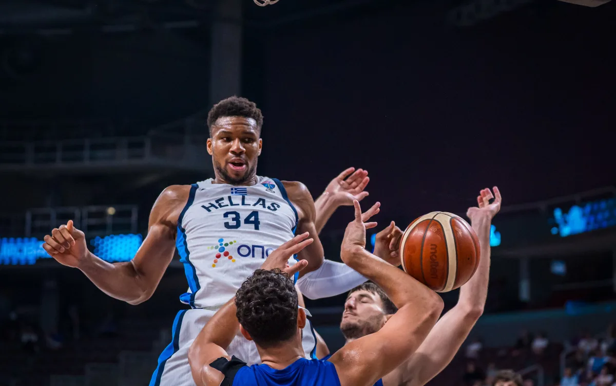 易游娱乐 -NBA季后赛赛程吃紧，托特纳姆冲刺阶段遗憾出局，震撼外界，更衣室氛围转暖的简单介绍