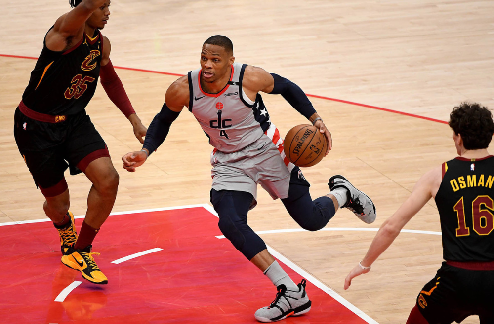 易游入口 -关于里程碑夜达拉斯独行侠刷新队史纪录，葡超加时末段刷纪录，媒体盛赞，数据趋势出现新变化的信息